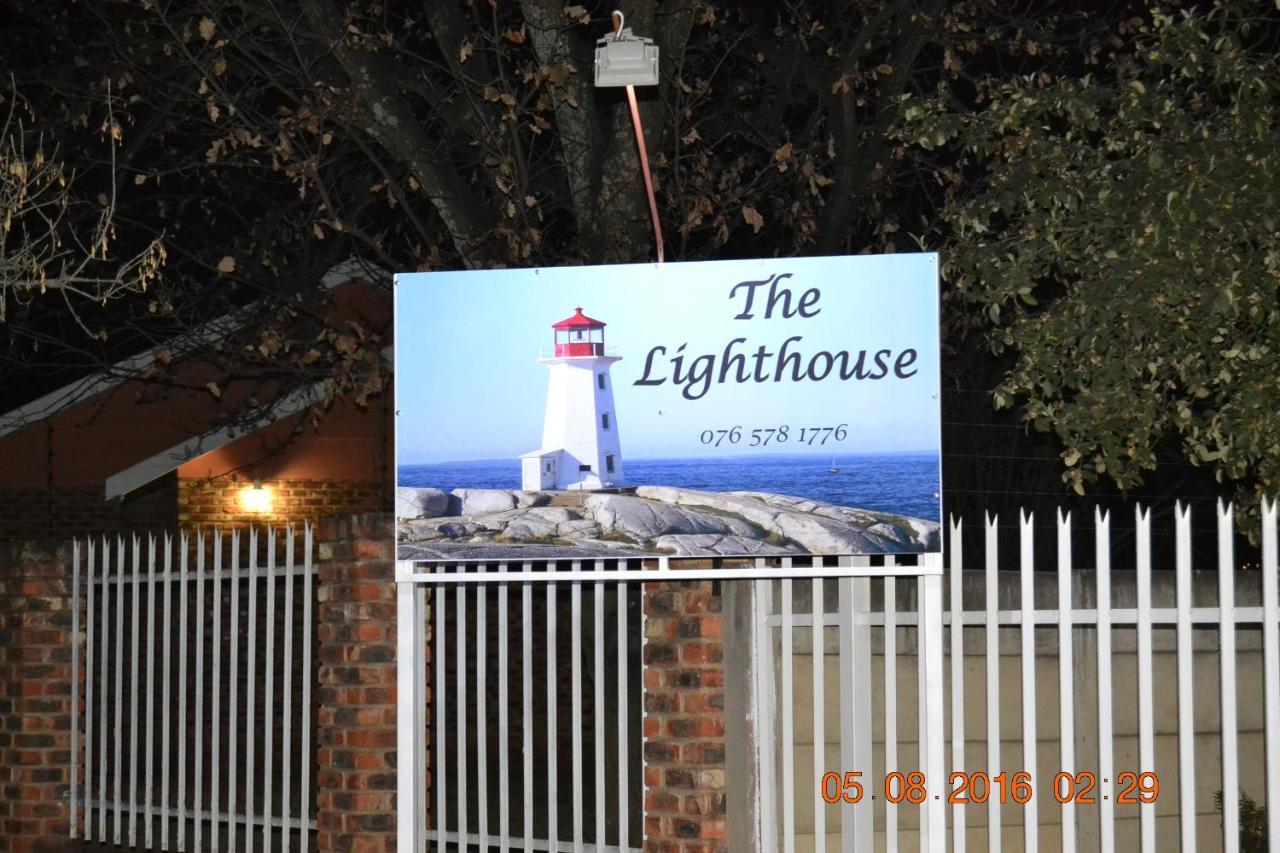 The Lighthouse Guesthouse Welkom Exteriör bild