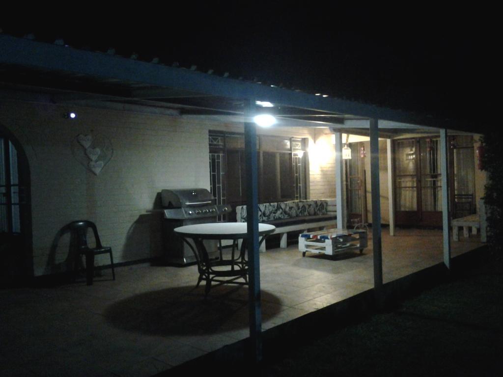 The Lighthouse Guesthouse Welkom Rum bild